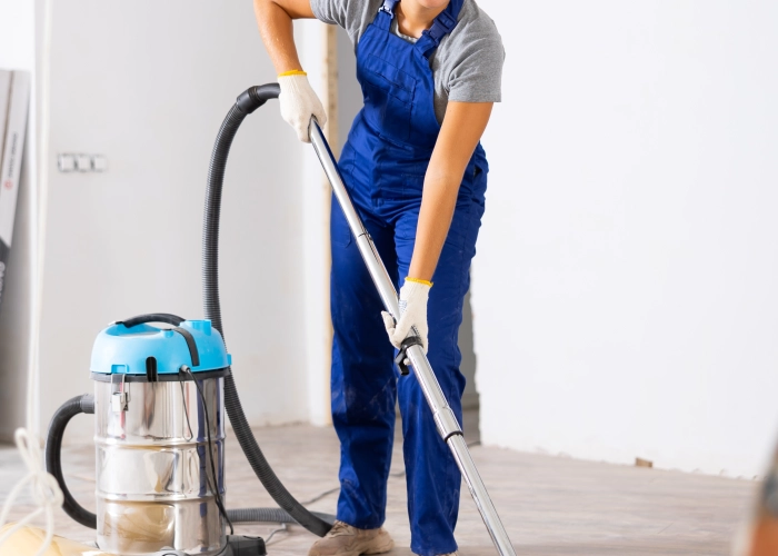 Schoonmaak van gemeenschappelijke ruimtes van gebouwen in GERAARDSBERGEN 9500